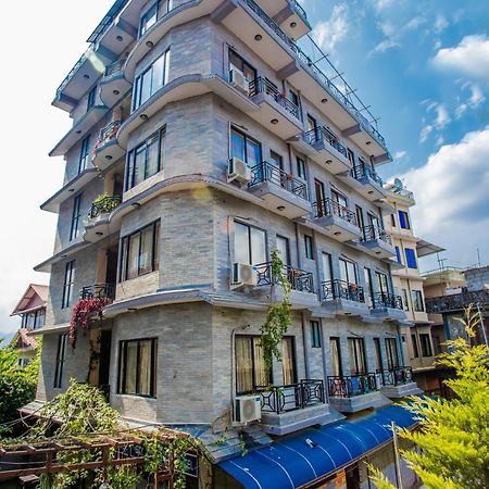 Silver Sky Hotel 포카라 외부 사진